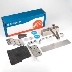 EUROSPEC LOCKABLE PUSH / PULL FD30 FIRE DOOR PACK SSS FDPC1