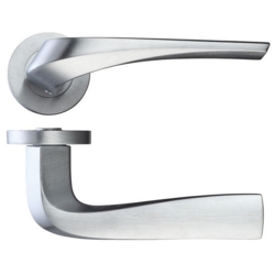 ARIES LEVER ON ROSE SC