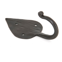 HAND BEATEN GOTHIC HOOK BEESWAX 33122